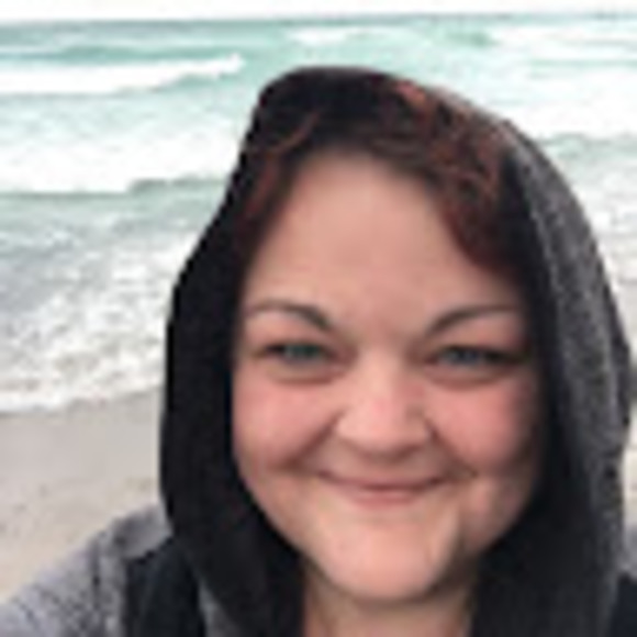 Meet your Posher, Melissa - Picture 1 of 1